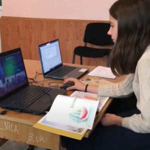 Probabil că nu există zile mai fericite din copilărie, ca acelea petrecute citind o carte extraordinară. – Marcel Proust